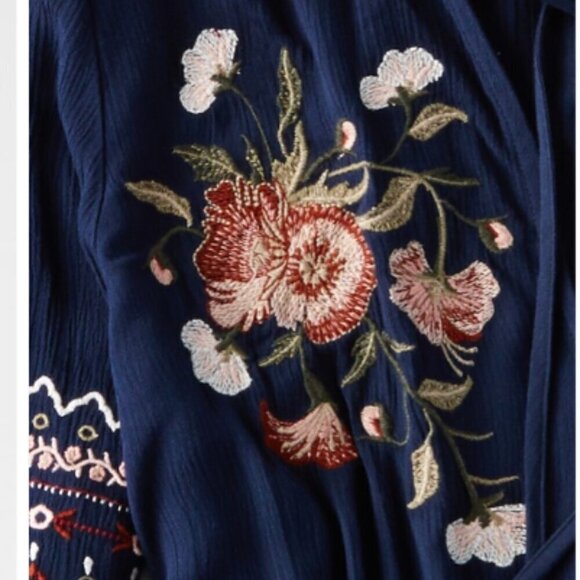 AE/American Eagle BOHO Embroidered Tie Neck Top Long Sleeve S Navy Blue #311J - Picture 7 of 12